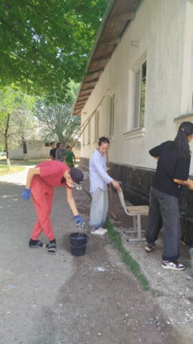 Лето, солнце, трудовой десант: практика в разгаре